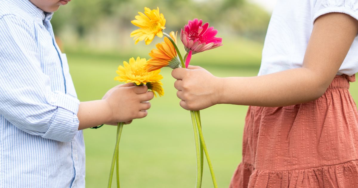 話しかけられやすい人に共通する5つの特徴