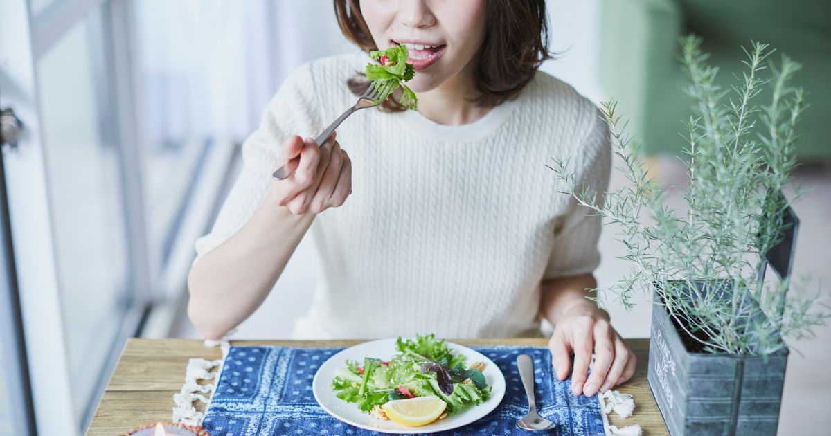 食事中の画像