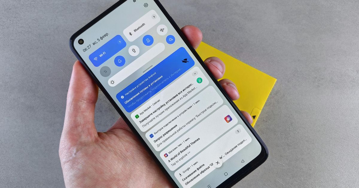 ランプが光るのはなぜ？AQUOSスマホの基本機能