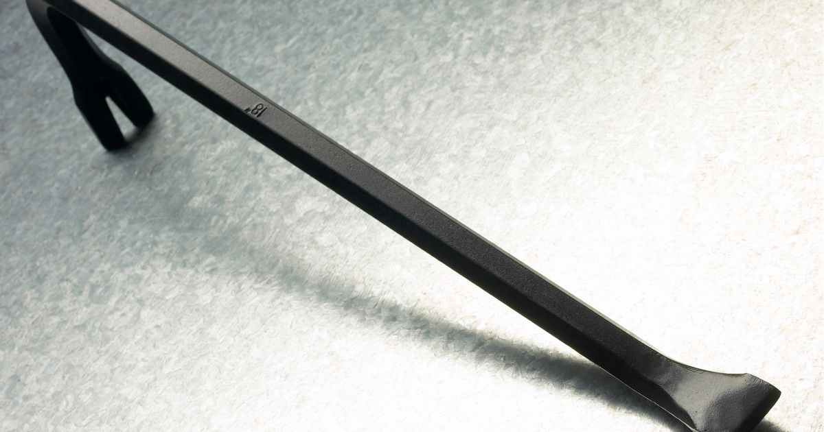 道具を使った側溝の蓋の持ち上げ方