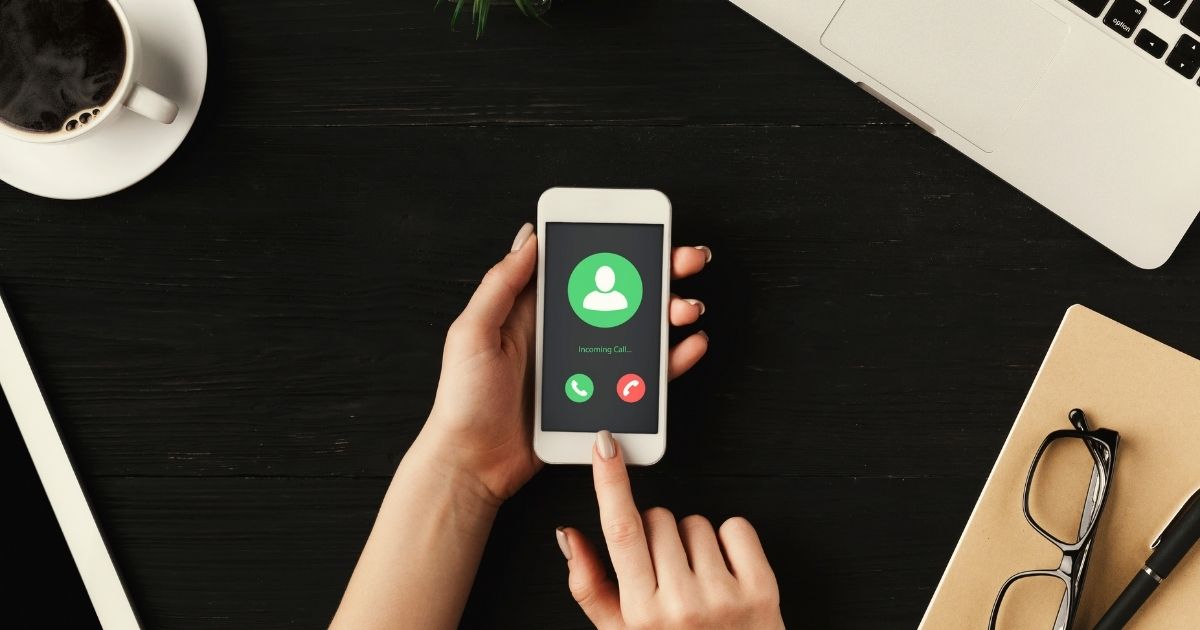 見慣れない海外番号でよく見られる着信パターン