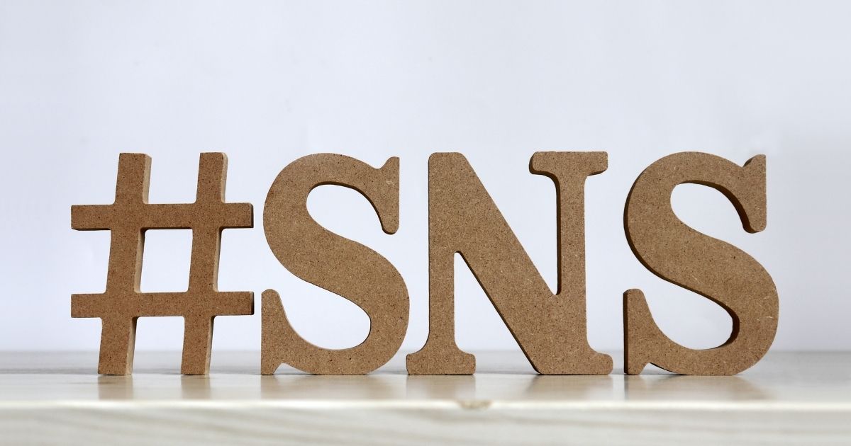 最近「知らない投稿が増えた」と感じる背景