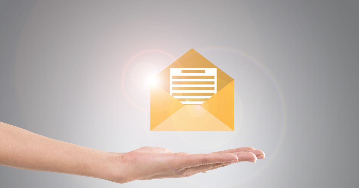 出産報告メールへの返信マナー