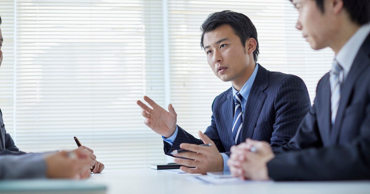 メール以外ではどう使う？会話・チャットでの注意点