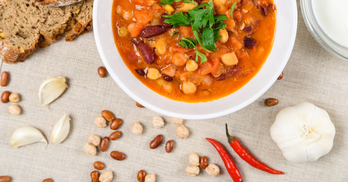 トマト煮込みをもっと楽しむアレンジと保存